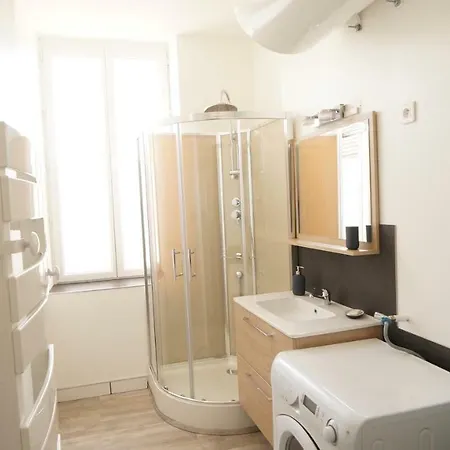 Le Corton De Beaune, Classe 3 Etoiles Apartman *