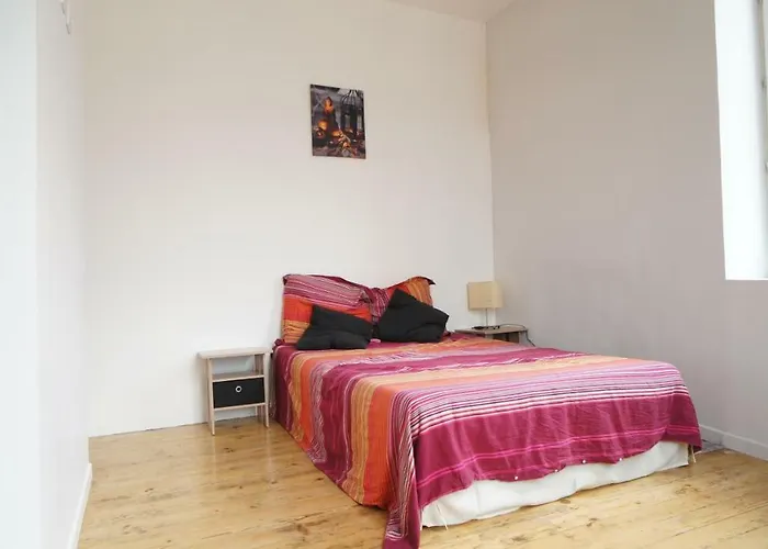 Le Corton De Beaune, Classe 3 Etoiles Beaune (Cote d'Or)